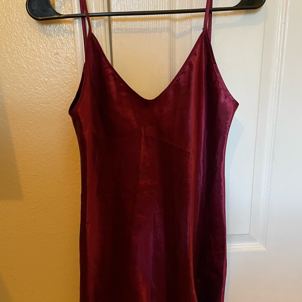 Maroon/burgundy Silky night gown - Picture 3 of 4